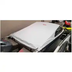 Festes med Salmi glidel&aring;s i vindskjermen