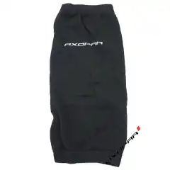 Svart fendertrekk 0623 for 6x23" med brodert Axopar-logo<br />
1 stk.pr pk.